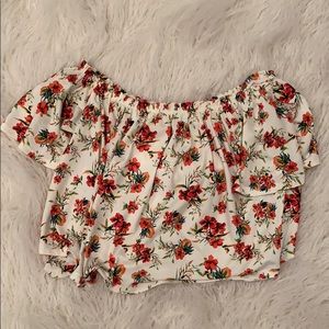 Strapless flowy shirt